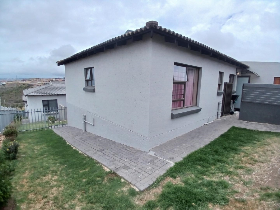 4 Bedroom Property for Sale in Seemeeu Park Western Cape